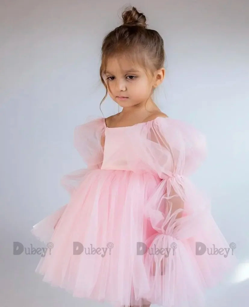Baby Girls’ Elegant White Party Dress – Birthday, Wedding & Baptism Gown